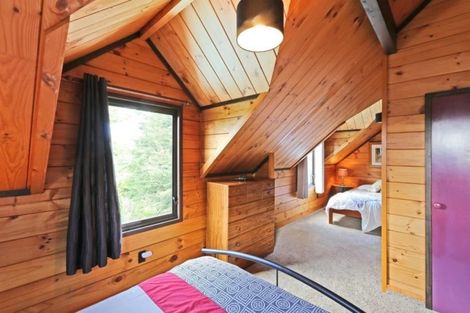 Photo of property in 15 Ritchie Place, Havelock North, 4130