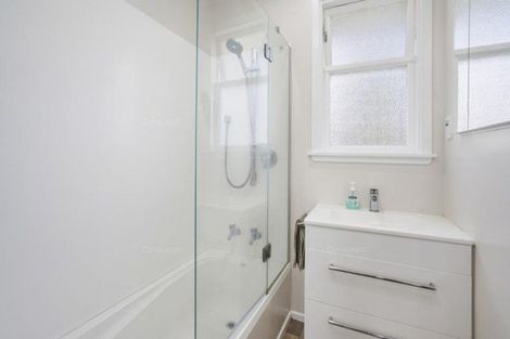 Photo of property in 6 Tararua Terrace, Cloverlea, Palmerston North, 4412