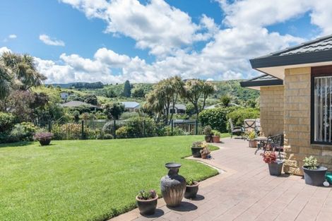 Photo of property in 23 Lorna Irene Drive, Raumati South, Paraparaumu, 5032