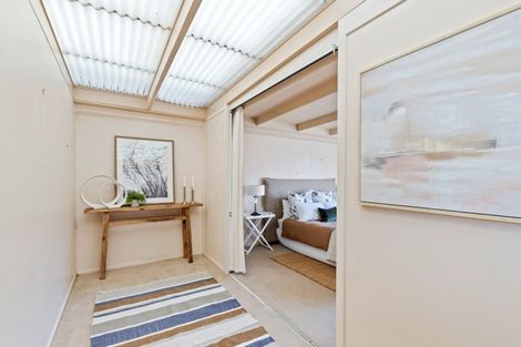 Photo of property in 82 Manu Crescent, Upper Vogeltown, New Plymouth, 4310