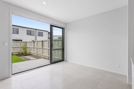 Photo of property in 105 Nganui Avenue, Takanini, Auckland, 2112