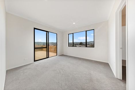 Photo of property in 12 Lippiatt Crescent, Pokeno, 2402