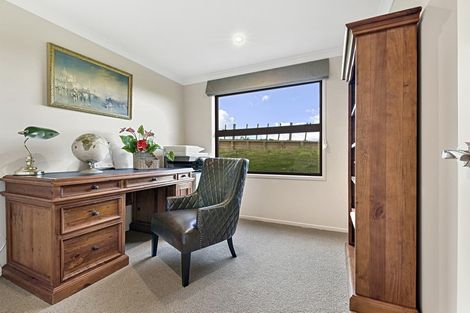 Photo of property in 54 Hillpark Drive, Pokeno, 2402