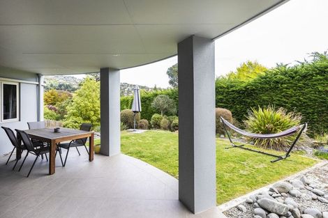 Photo of property in 9 Enticott Place, Huntsbury, Christchurch, 8022