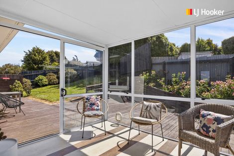 Photo of property in 4 Hanlon Street, Halfway Bush, Dunedin, 9010