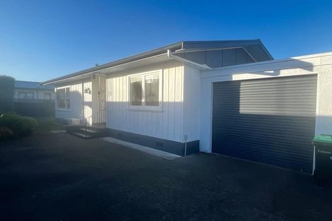 Photo of property in 2/505 Sylvan Road, Parkvale, Hastings, 4122