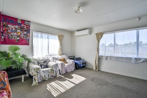 Photo of property in 8a Arklow Place, Flaxmere, Hastings, 4120