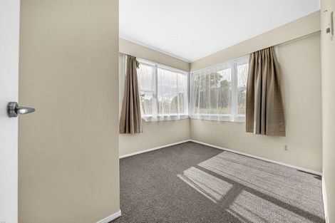 Photo of property in 68 Beechdale Crescent, Pakuranga Heights, Auckland, 2010