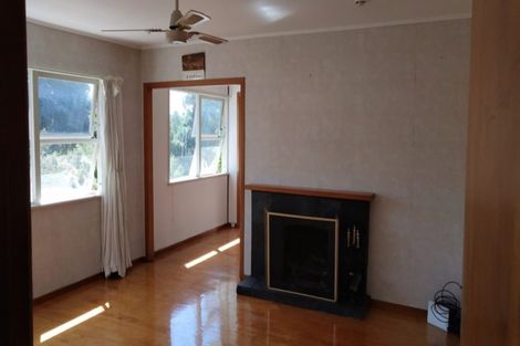 Photo of property in 25 Diana Drive, Glenfield, Auckland, 0627