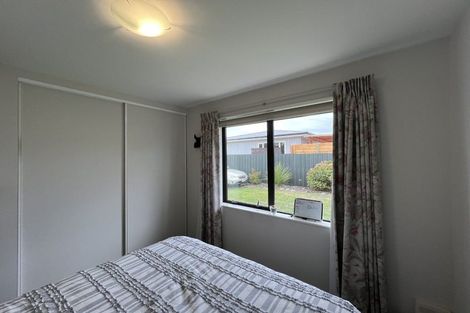 Photo of property in 2/141 Cuthberts Road, Aranui, Christchurch, 8061