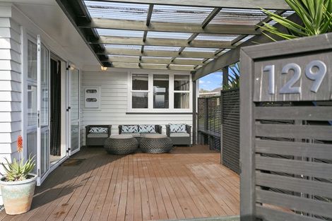 Photo of property in 129 Williams Street, Cambridge, 3434