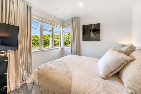 Photo of property in 112 Geddis Avenue, Maraenui, Napier, 4110