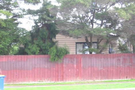 Photo of property in 153a Bruce Mclaren Road, Henderson, Auckland, 0612