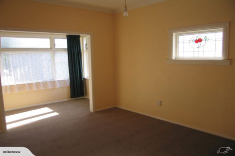 Photo of property in 9 Akatea Street, Berhampore, Wellington, 6023