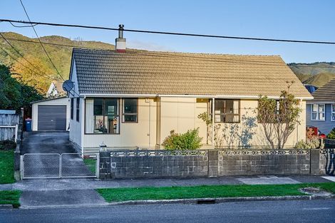 Photo of property in 1174 Taita Drive, Taita, Lower Hutt, 5011