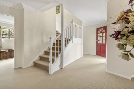 Photo of property in 11 Homewood Place, Chatswood, Auckland, 0626