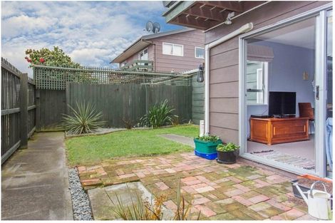 Photo of property in 4/477 Hereford Street, Linwood, Christchurch, 8011