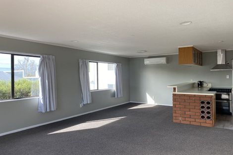 Photo of property in 32 Bellevue Road, Brookfield, Tauranga, 3110