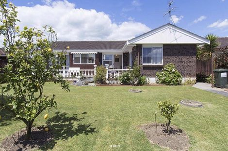 Photo of property in 147 Prince Regent Drive, Farm Cove, Auckland, 2012