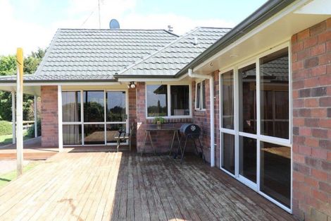 Photo of property in 99 Robson Road, Ngahinapouri, Hamilton, 3290