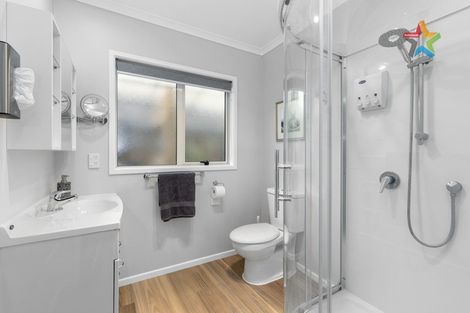 Photo of property in 13 Woodland Mews, Wainuiomata, Lower Hutt, 5014