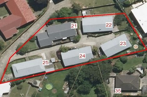 Photo of property in 22 Larsen Court, Roslyn, Palmerston North, 4414