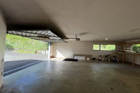 Photo of property in 6 Bushview Place, Upper Vogeltown, New Plymouth, 4310