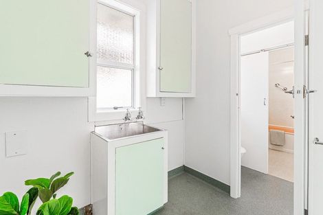 Photo of property in 57 Hargest Crescent, Saint Kilda, Dunedin, 9012