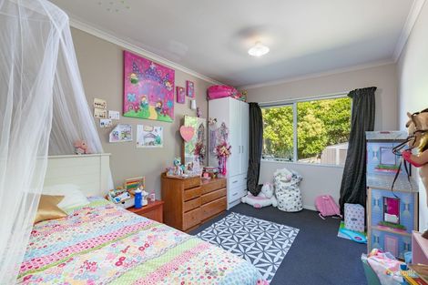 Photo of property in 6c Pokaka Street, Birchville, Upper Hutt, 5018