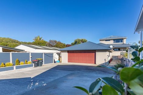 Photo of property in 100a Tasman Street, Karoro, Greymouth, 7805