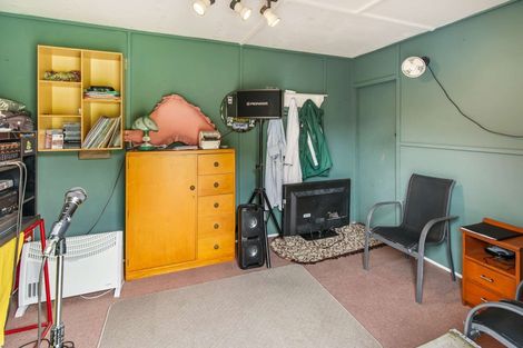 Photo of property in 7 Kupe Place, Highbury, Palmerston North, 4412