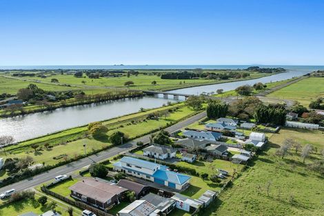 Photo of property in 19 East Bank Road, Thornton, Whakatane, 3193