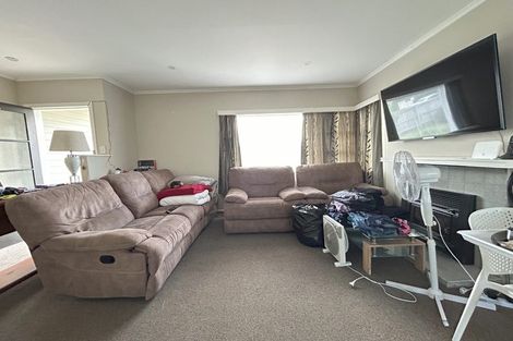 Photo of property in 99 Stanley Road, Glenfield, Auckland, 0629