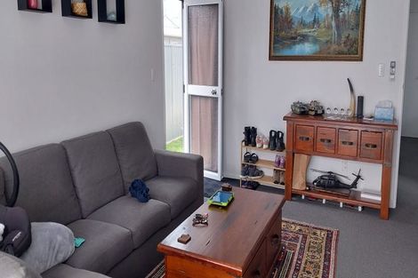 Photo of property in 3/411a Gloucester Street, Taradale, Napier, 4112