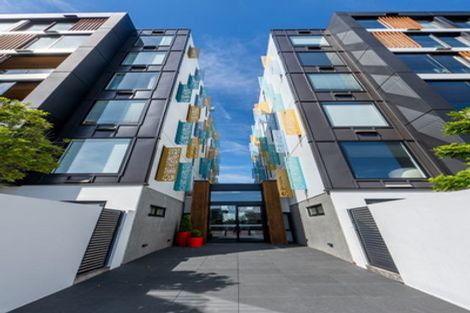 Photo of property in Frank Sargeson Apts, 4/80g Anzac Street, Takapuna, Auckland, 0622