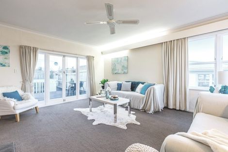 Photo of property in 55 Coronation Road, Hillcrest, Auckland, 0627