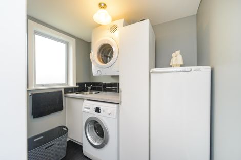 Photo of property in 11a Botanical Road, Takaro, Palmerston North, 4412