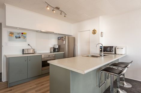 Photo of property in 5 Raebern Lane, Raumati Beach, Paraparaumu, 5032