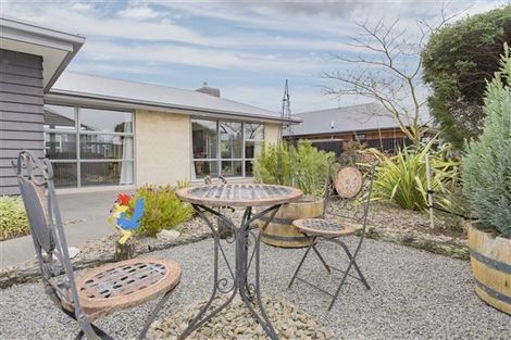 Photo of property in 28 Burbank Drive, Aidanfield, Christchurch, 8025