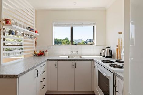 Photo of property in 2/134 Parkers Road, Tahunanui, Nelson, 7011