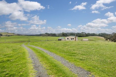 Photo of property in 56a Coster Road, Muriwai, Waimauku, 0881