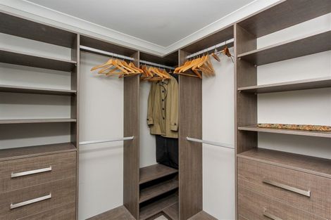 Photo of property in 15 Adam Lile Drive, Highlands Park, New Plymouth, 4312