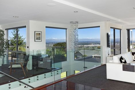 Photo of property in 16 Kenmure Drive, Huntsbury, Christchurch, 8022