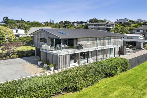 Photo of property in 1 Alamar Crescent, Mangawhai Heads, Mangawhai, 0505