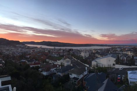 Photo of property in Cargill Court, 4/27 Arthur Street, Dunedin Central, Dunedin, 9016