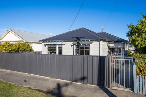 Photo of property in 8 Alma Street, Saint Kilda, Dunedin, 9012