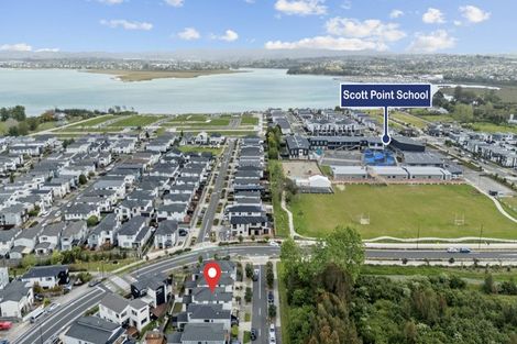 Photo of property in 66 Kano Way, Hobsonville, Auckland, 0616