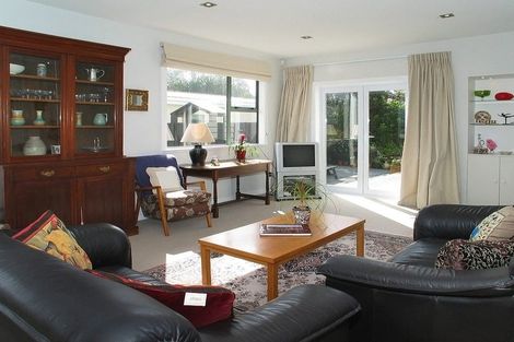 Photo of property in 11 Hallewell Crescent, Johnsonville, Wellington, 6037