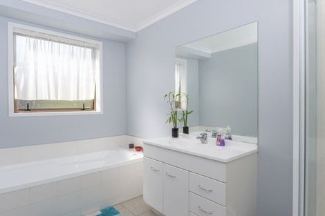 Photo of property in 26 Miers Glade, Rototuna North, Hamilton, 3210