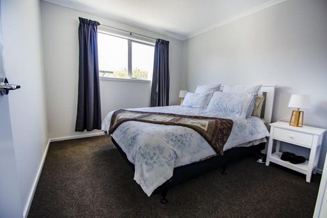 Photo of property in 20 Pisa Moorings Road, Mount Pisa, Cromwell, 9383